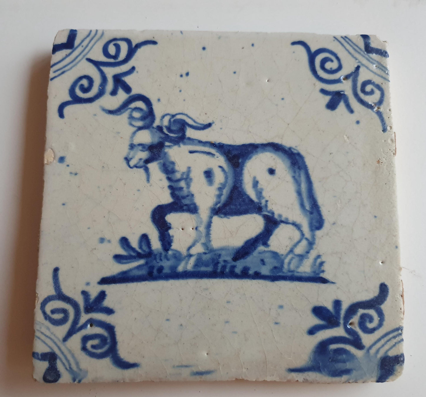 17th century Antique Dutch Tile animal buck oxhead motive delft blue holland tile  beauty