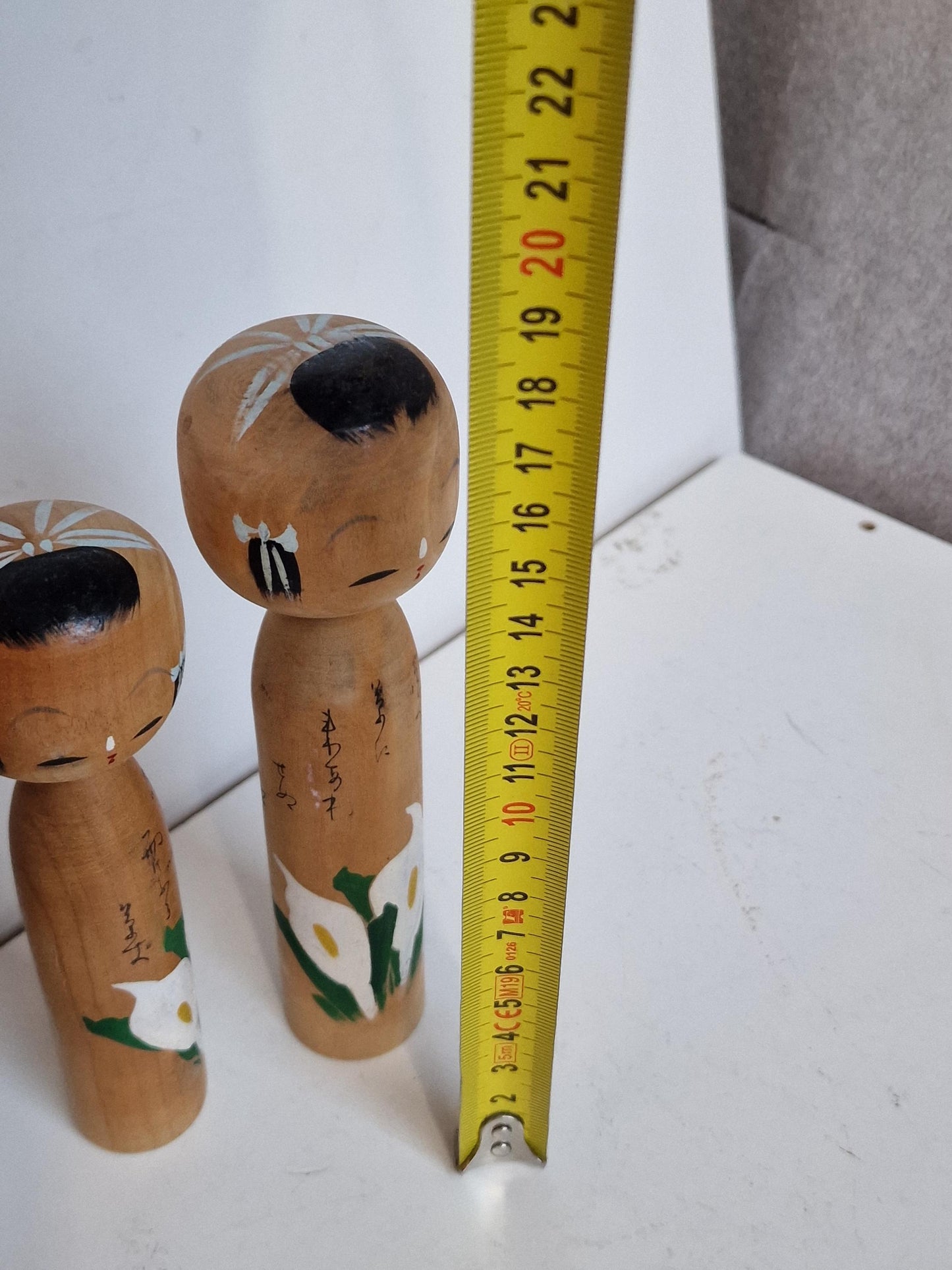 Vintage Japanese Kokeshi Doll Pair, Showa Era Wood Figures