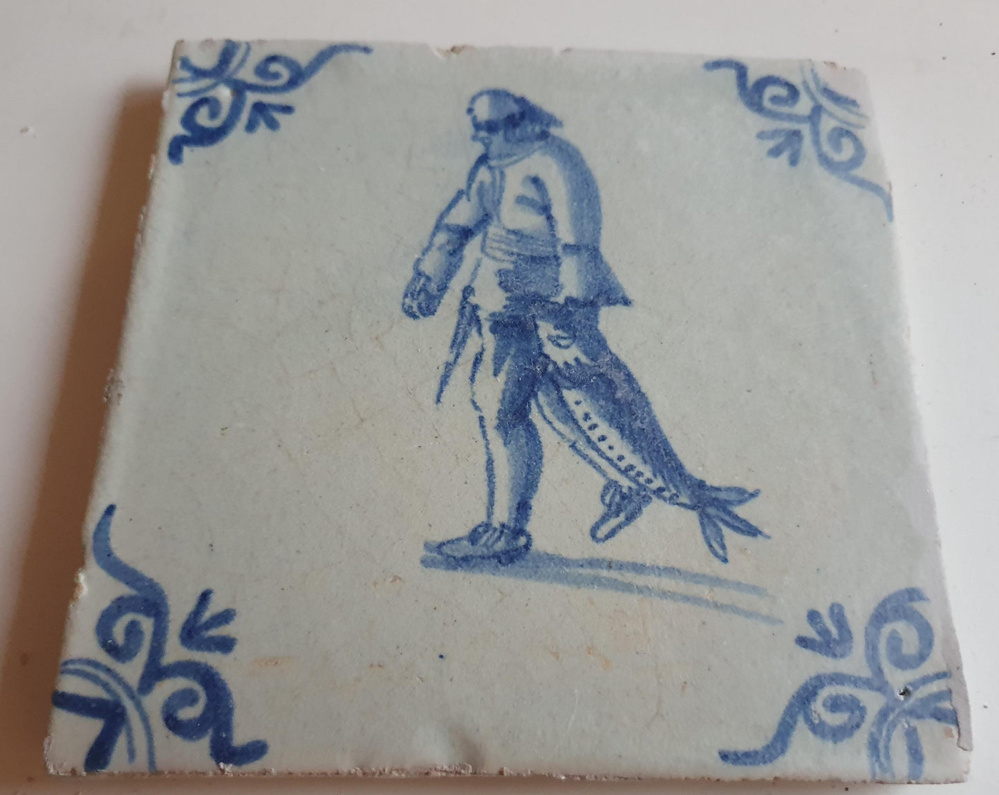 dutch antique tile, 17th century, fisherman  a, rare !  around 1630