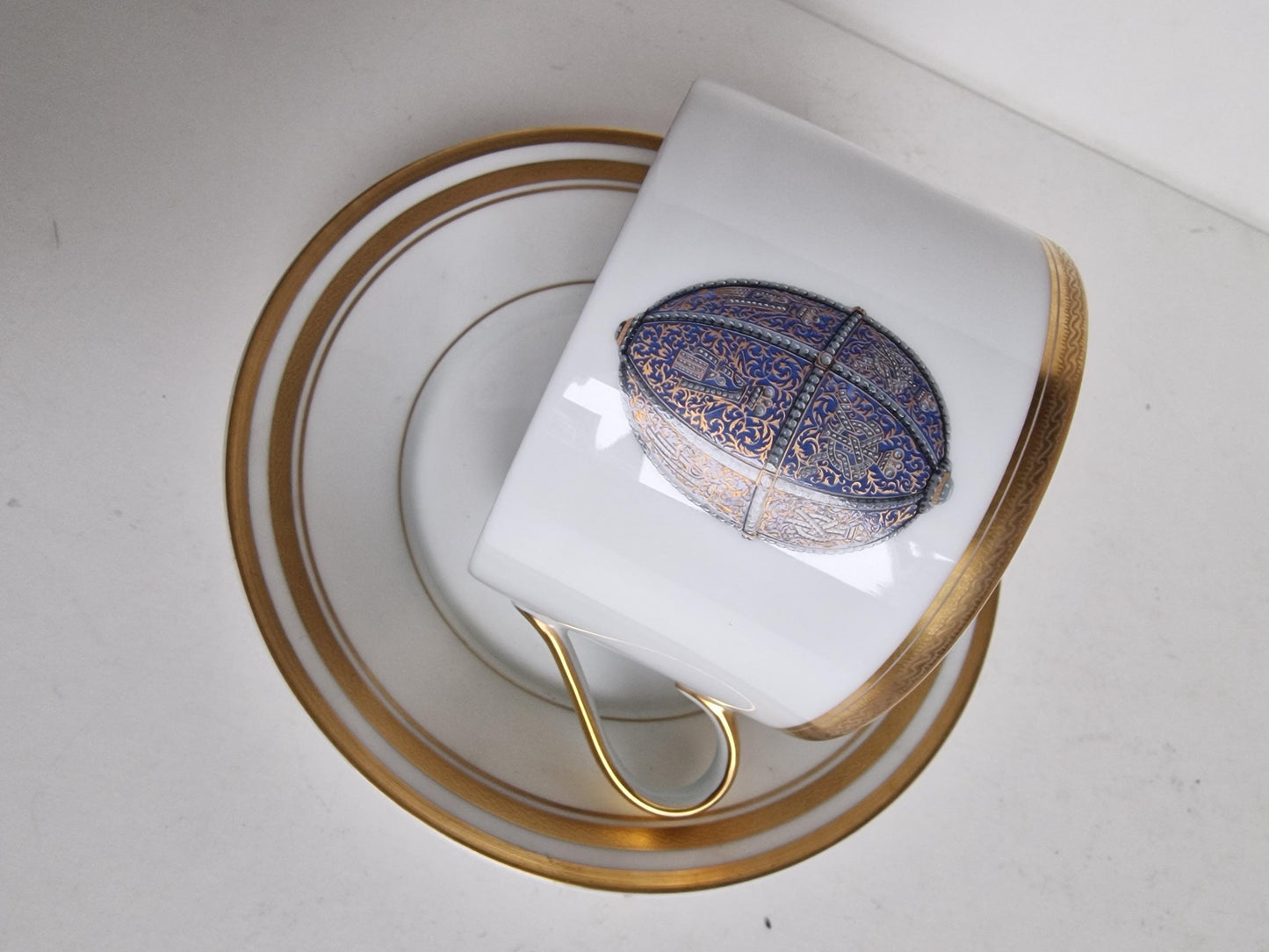 Faberge, mint xl  porcelain Gilt Cup and Saucer: Fabergé Imperial Limoges, 300 ml