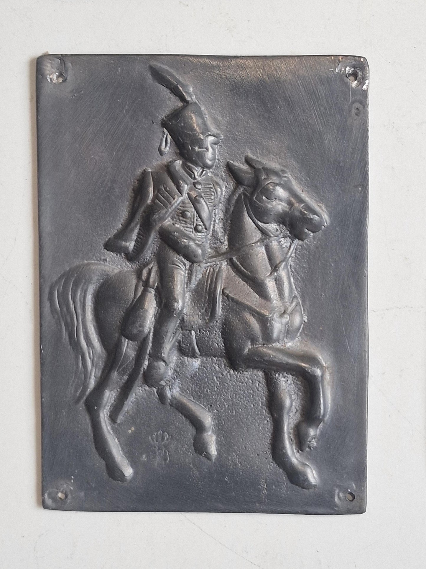 4x  relief 3d pewter tin plaquettes, Napoleon, coat of arms, trojan horse , vintage muur