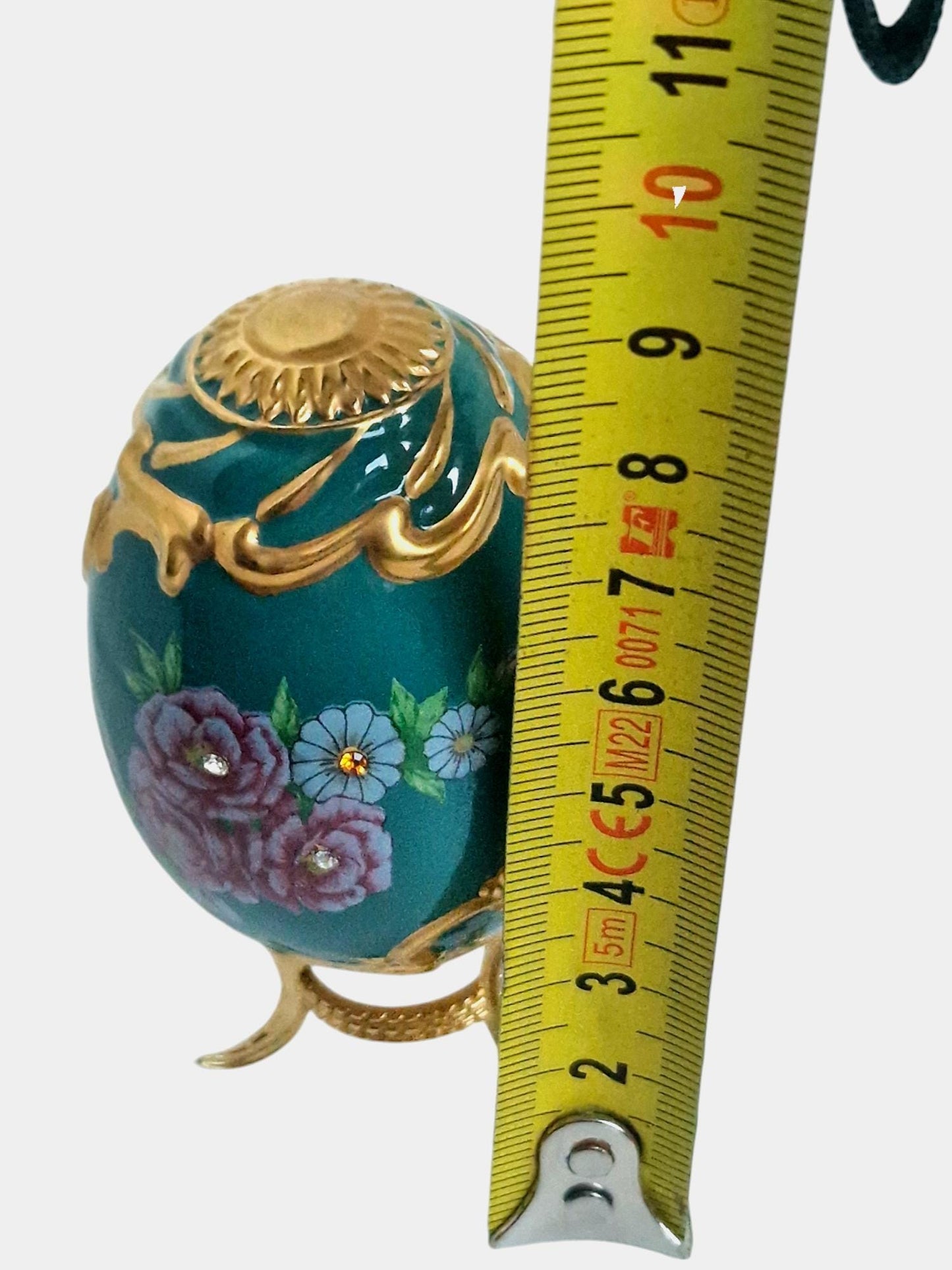 House of Fabergé porcelain Collector Egg, Faberge F.Mint 24K gilt, crystals, flowers
