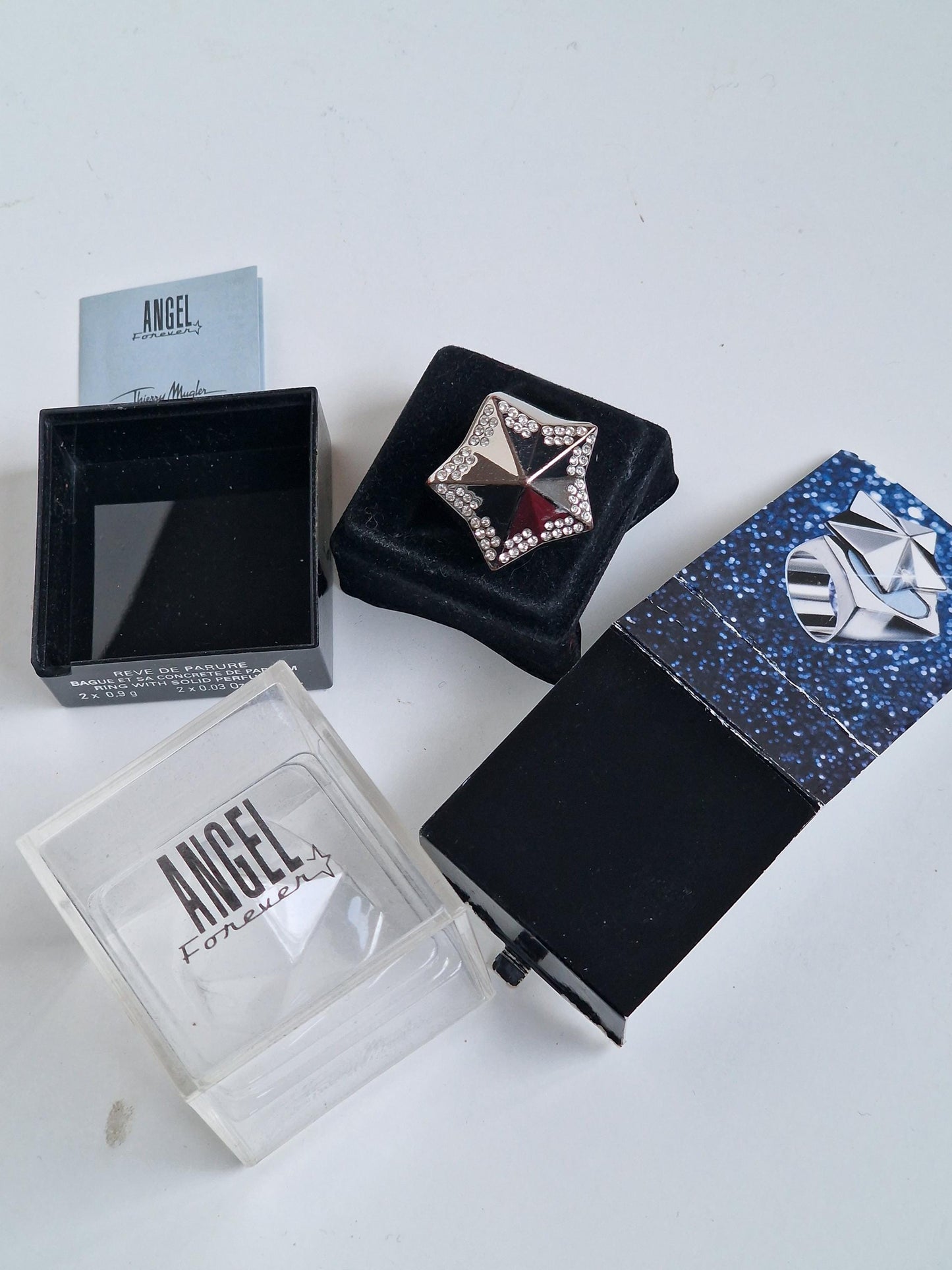 Thierry mugler ring w secret compartiment , swarovski and steel, 'poison ring' retired rare