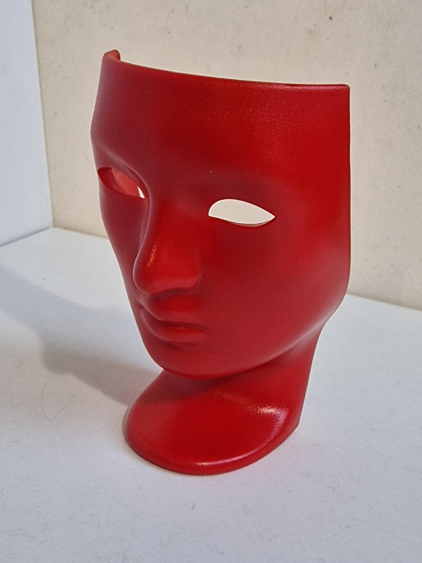 Driade Nemo figurine, Vittorio Locatelli, Limited Edition red face designer sculpture