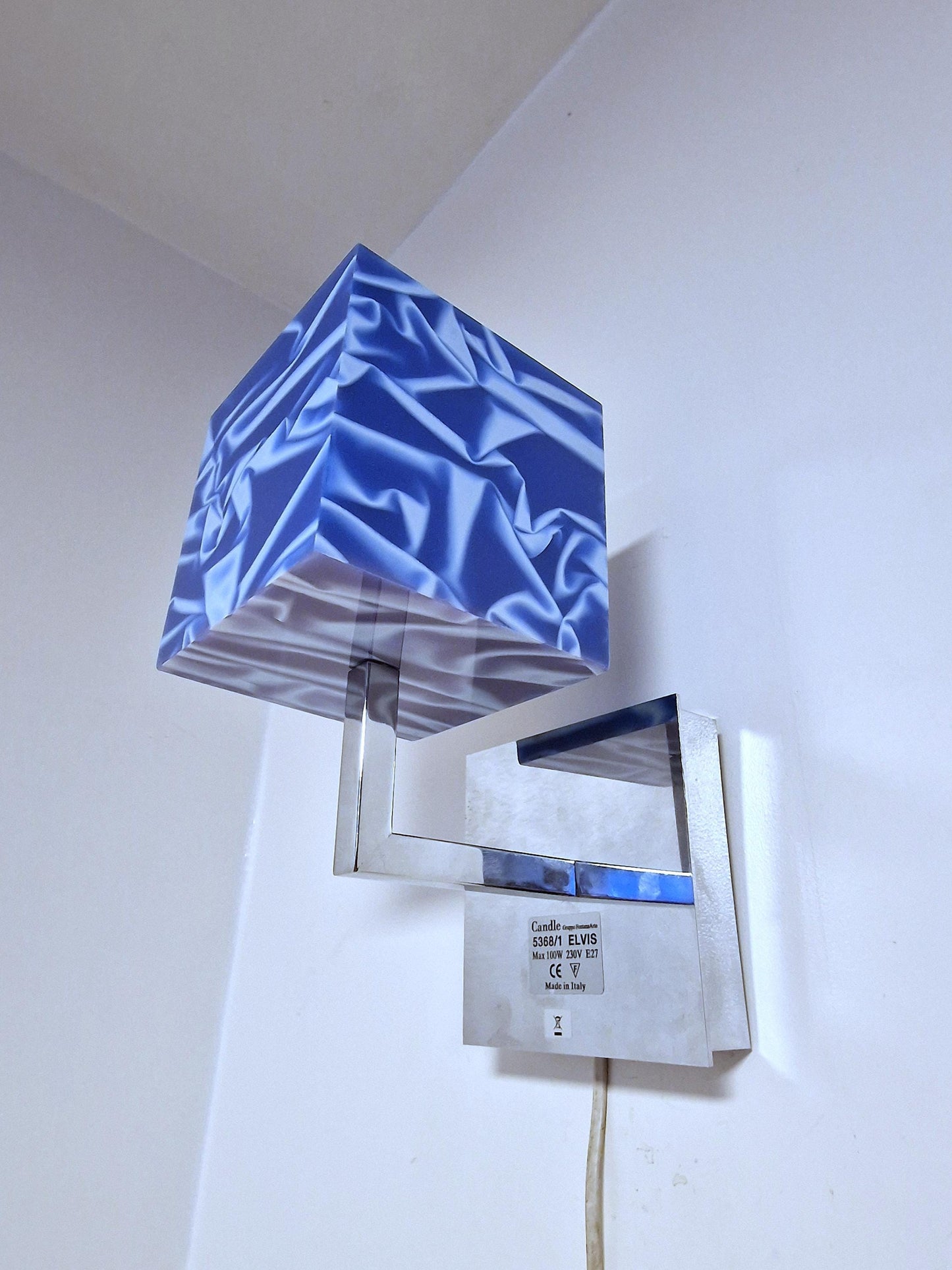 Fontana Arte Elvis Wall Light – Charles Williams, Italian Designer Lamp