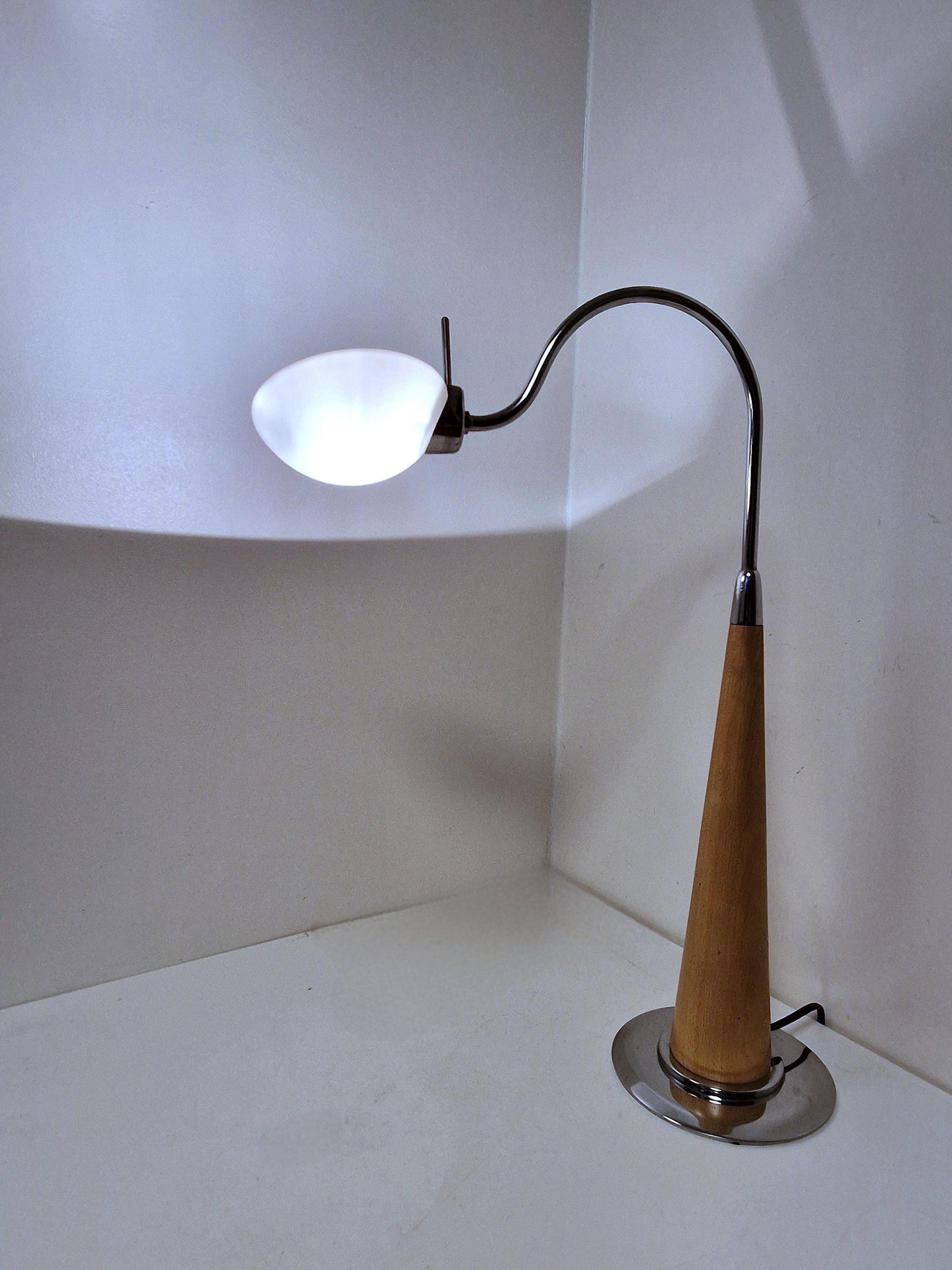 wood vintage table lamp 90's  desk lamp post modernism dutch design