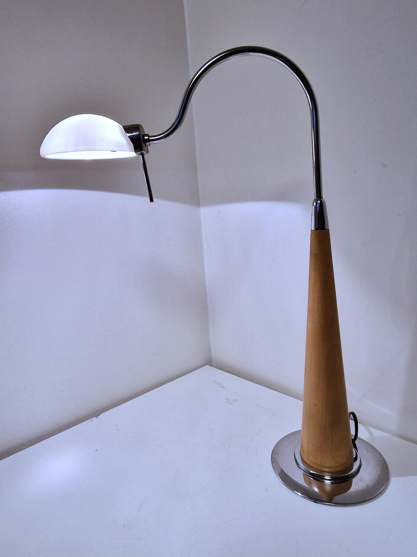 wood vintage table lamp 90's  desk lamp post modernism dutch design