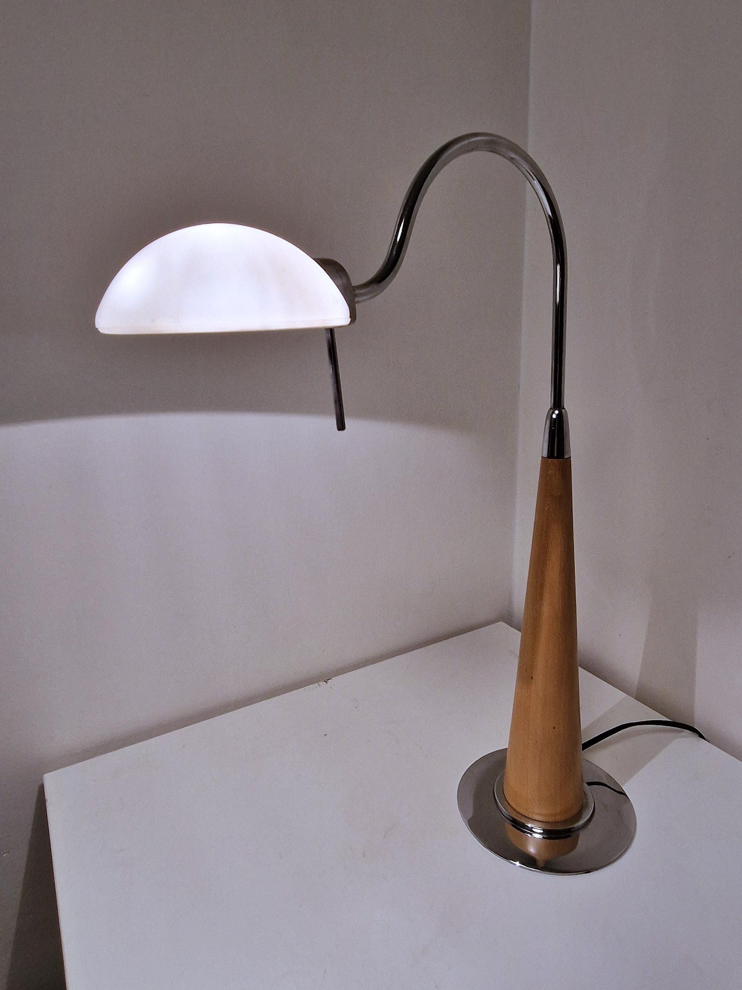 wood vintage table lamp 90's  desk lamp post modernism dutch design