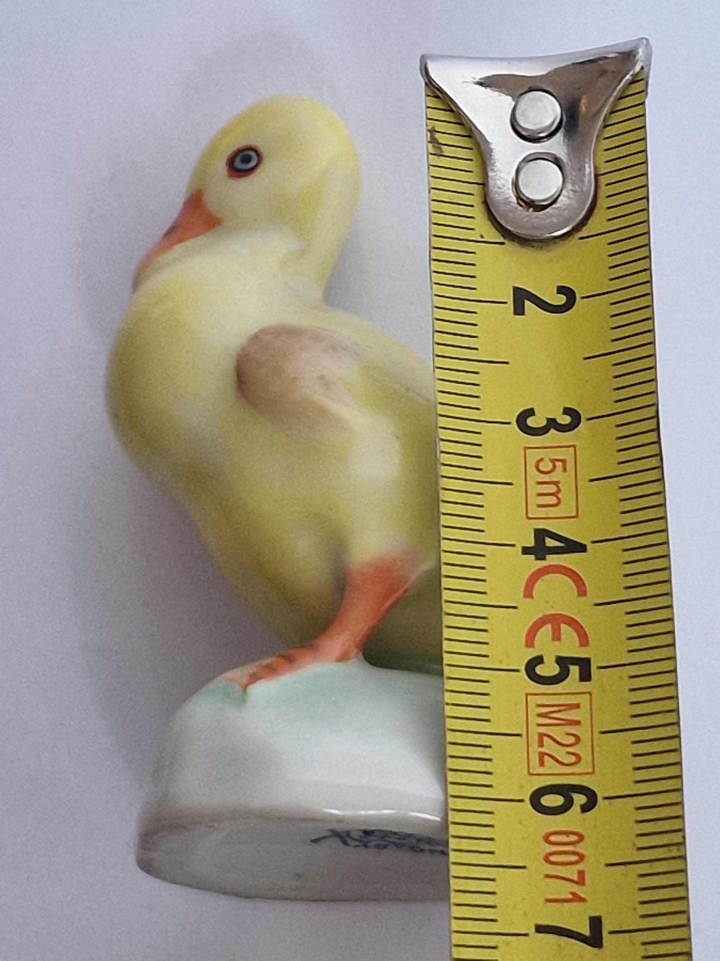 Herend duck baby  classic adorable porcelain figurine