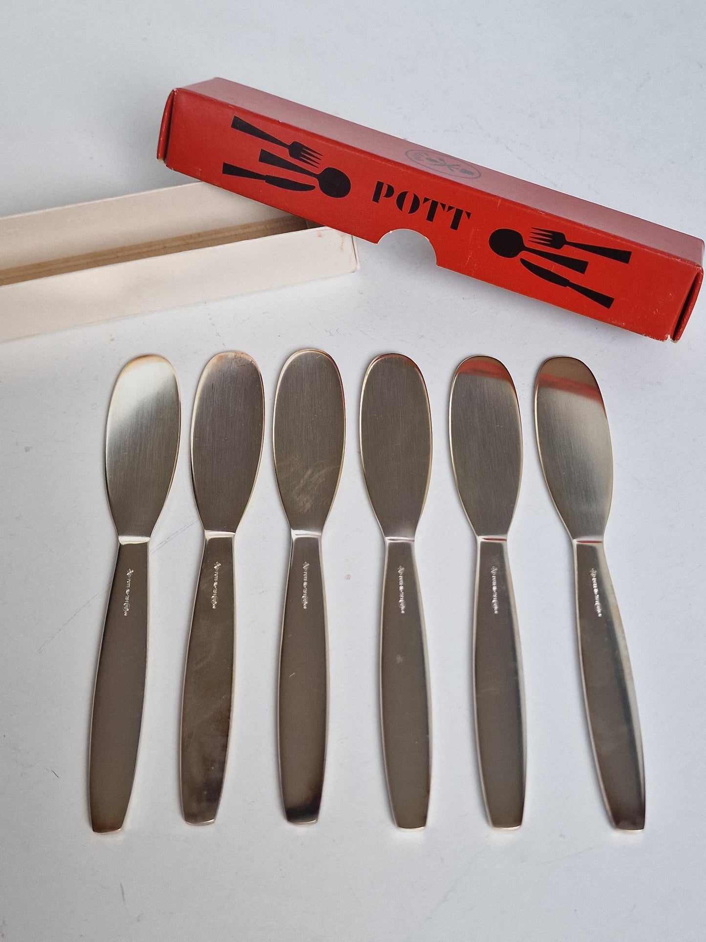 Carl Hugo Pott Solingen Silver Butter Knives, Germany, Set of 6