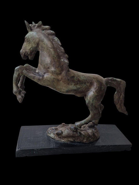 Bronze horse figure ca 7.1 x 2.8 inch, bronzed bronze figurine statue