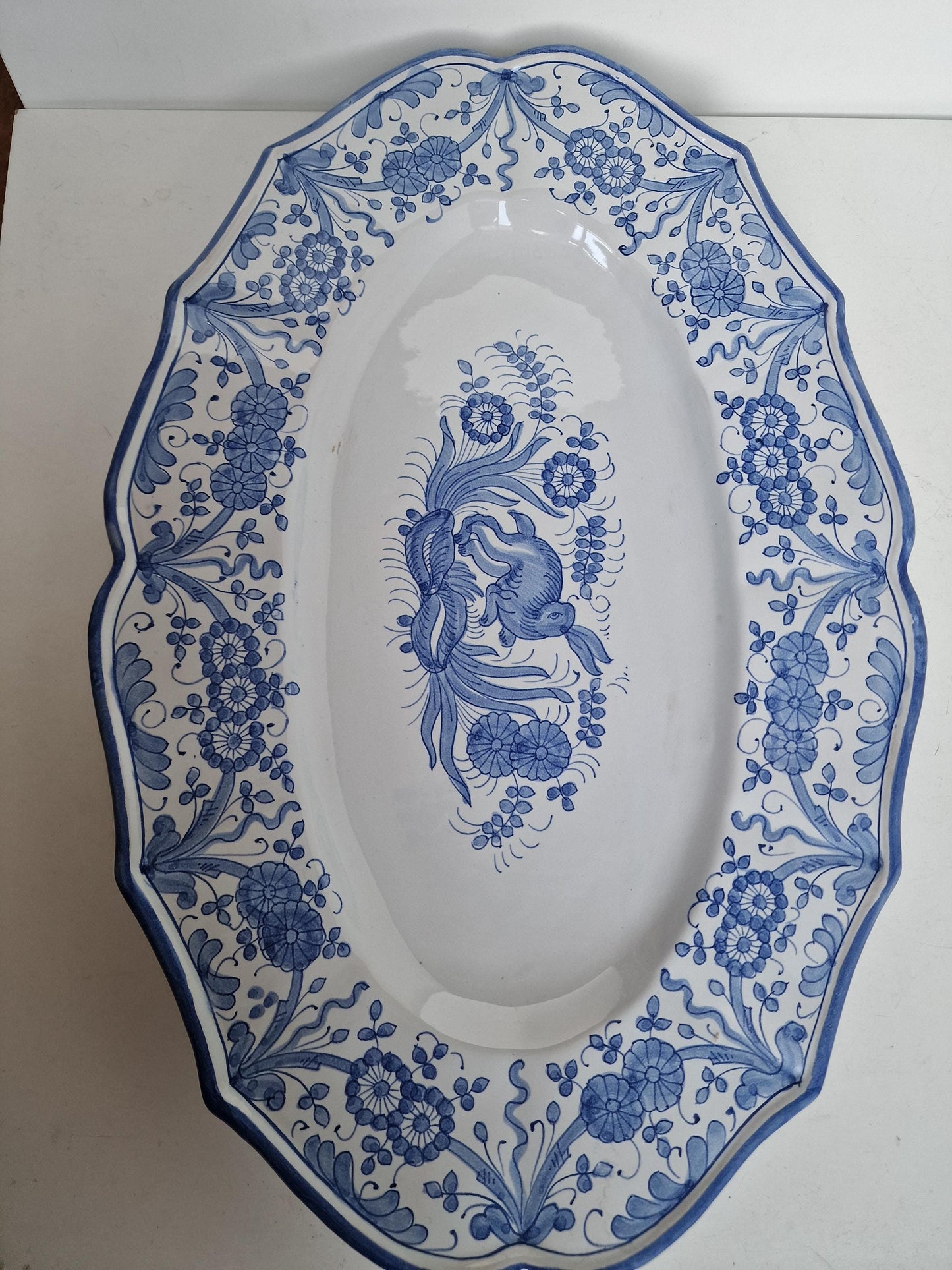 DERUTA Italian Faience Pottery Plate, Blue Rabbit Design