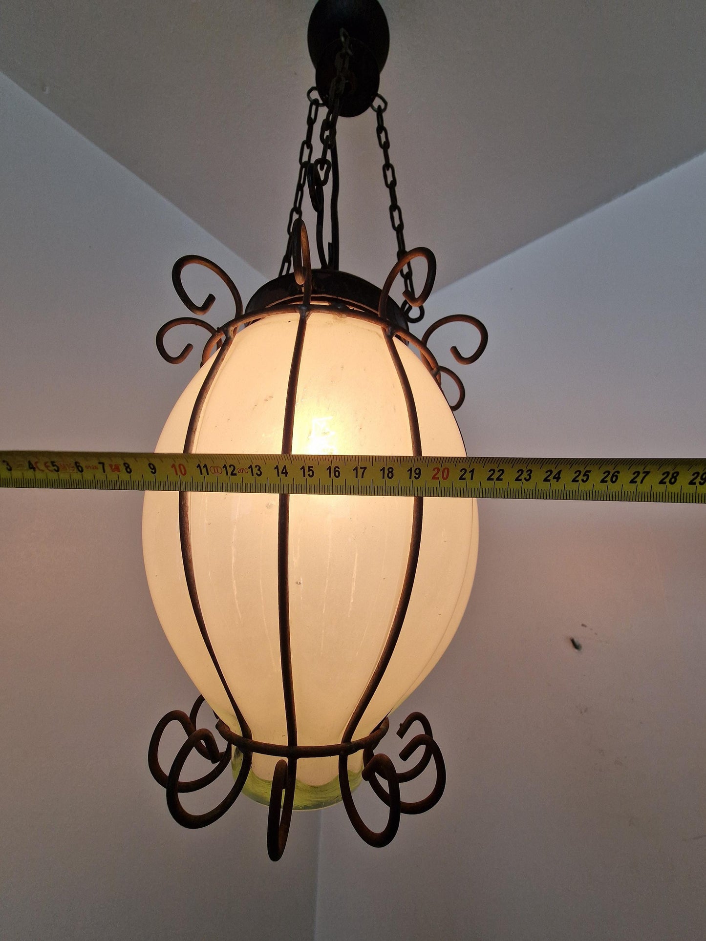 venezian vintage mouthblown glass ceiling lamp. veneziaanse oude hanglamp
