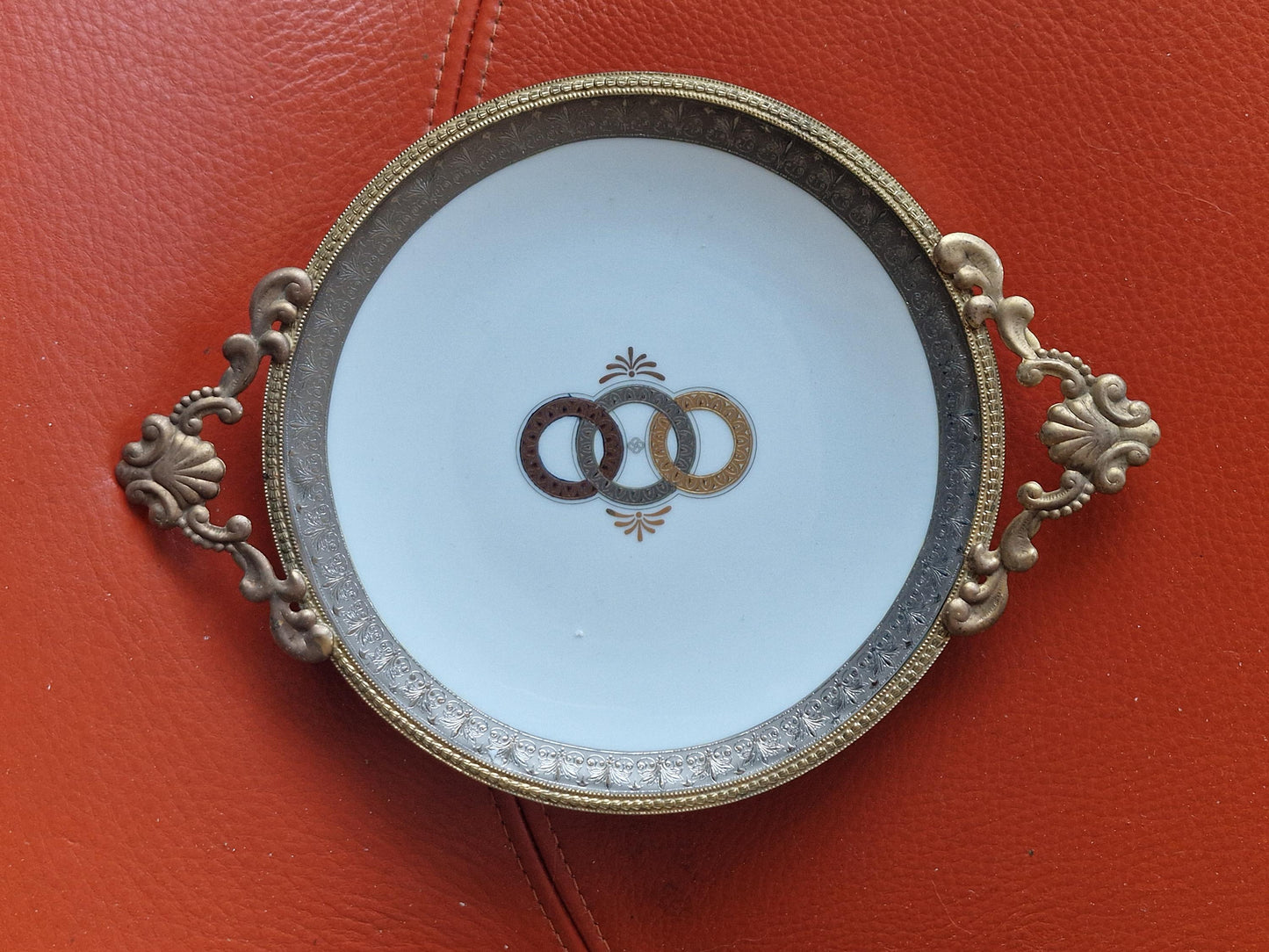 2 x Limoges L'etoile 22k Gold Gilt Handpainted Serving Plate and trinket plate