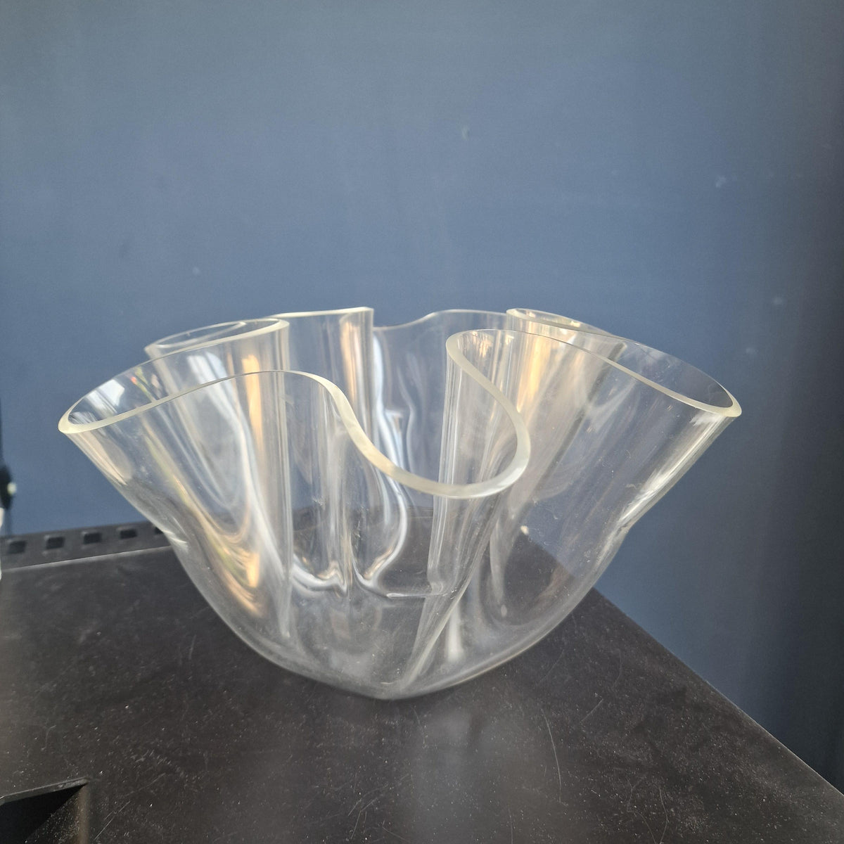 Vintage Luigi Massoni Guzzini Plexiglas Handkerchief Vase, 80s Italian Design