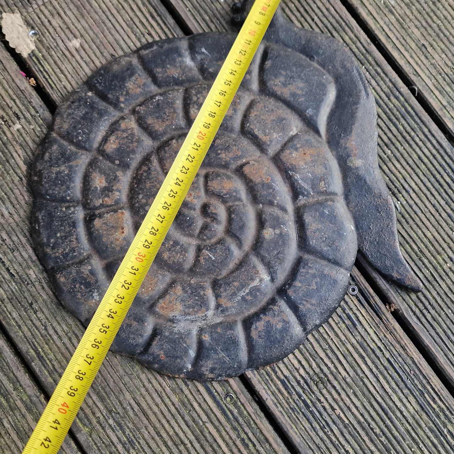 Snail garden iron step stone vintage french esgargot joyfull old stepstone flowergarden