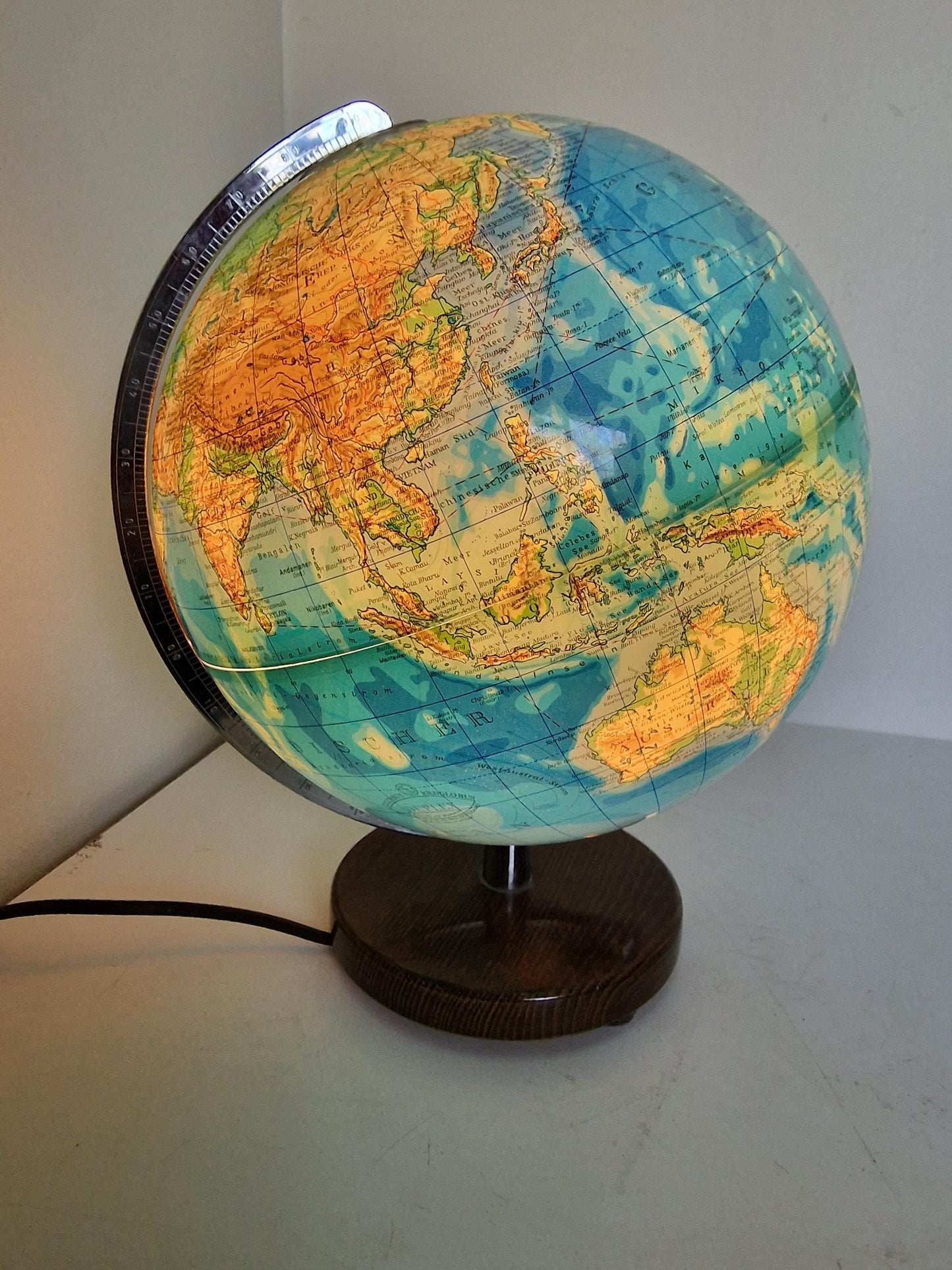 Paul Oestergaard KG - globe  aardbol Columbus DUPLEX, verlichting lamp