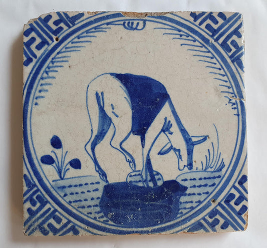 Antique Dutch Tile - Rotterdam Kroontegel, Rotterdamse,  roe , cirkel - Dated around 1625