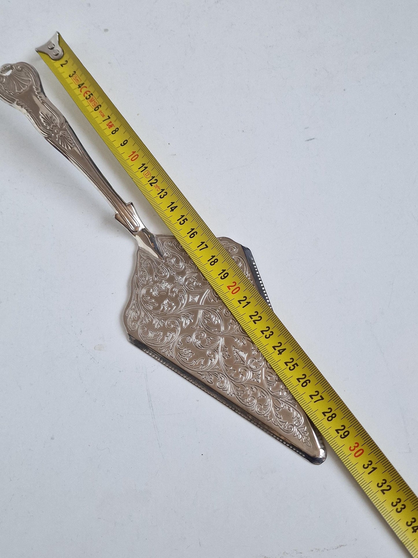Romantic cake wedding bridal Rijkbewerkte zilverplate taartschep met gravering vintage silver england midcentury art nouveau, boxed