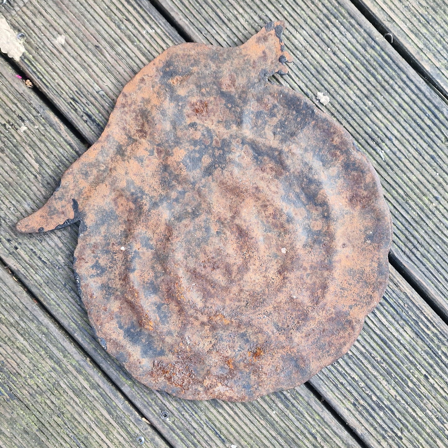Snail garden iron step stone vintage french esgargot joyfull old stepstone flowergarden