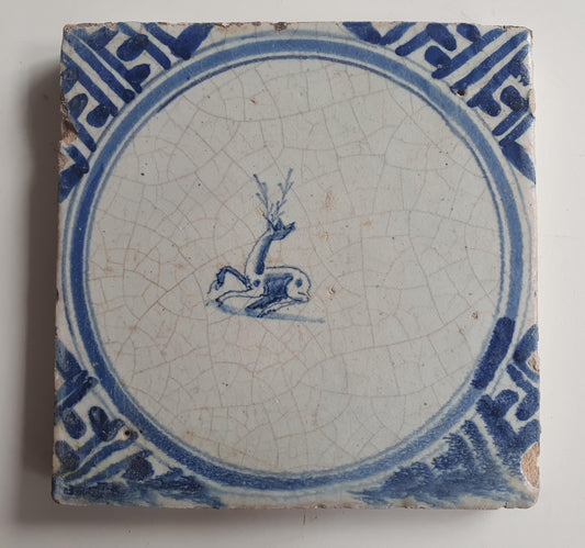 Antique Dutch circle Tile - wan-li cirkel - Dated around 1660, wan-li corner with deer