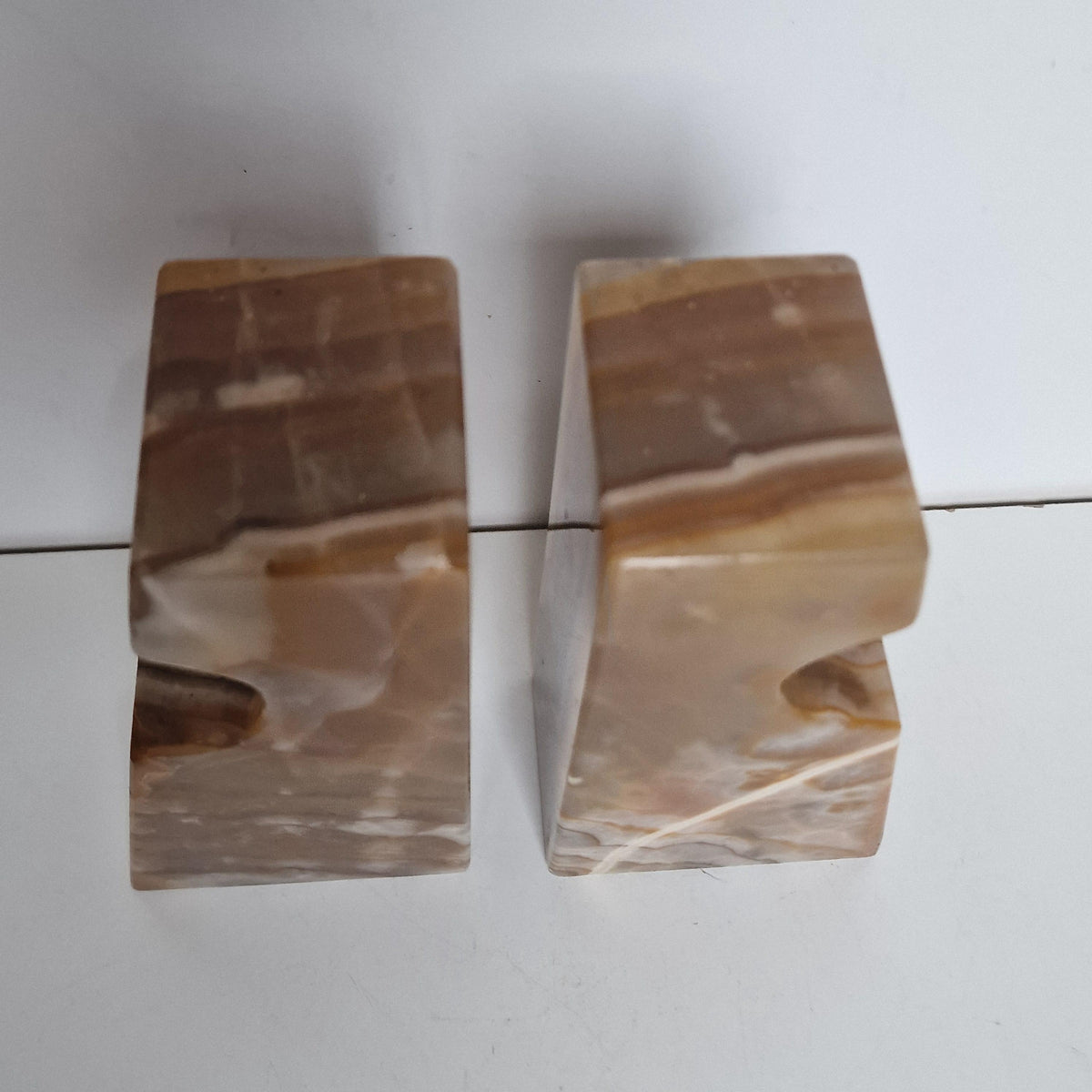 Vintage Onyx Bookends, 1980s Obelisk Shape, Mexican Stone