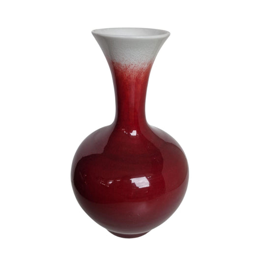 Republic Period Sang de Boeuf Vase – Chinese Oxblood Porcelain
