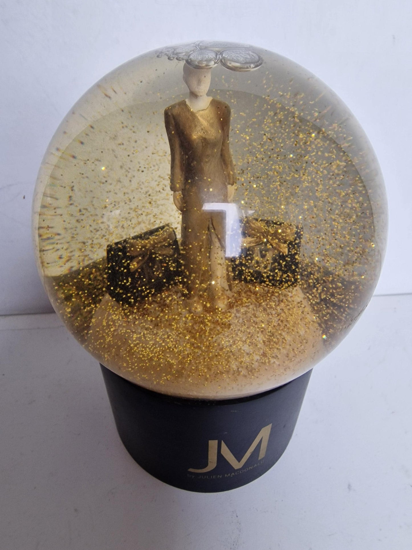 julien macdonald vintage fashion gold snowglobe, retired collectable sneeuwbol schuddebol