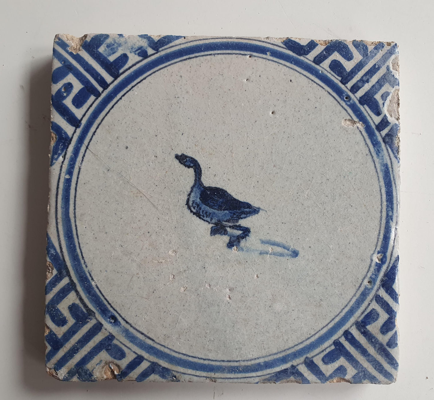 Antique Dutch circle Tile - wan-li cirkel - Dated around 1660, wan-li corner with goose