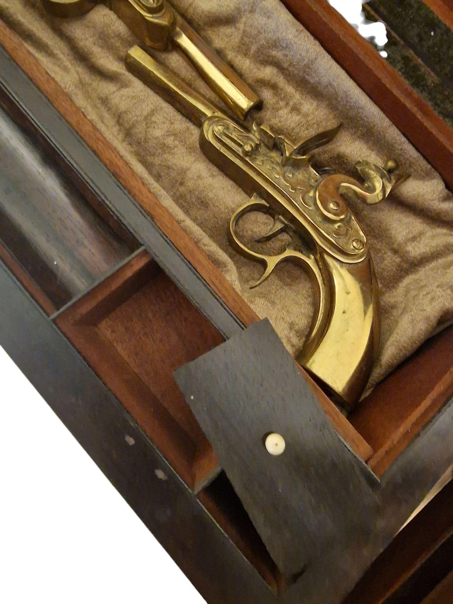 Decorative Wooden Duel Pistol Box with Replica Pistols