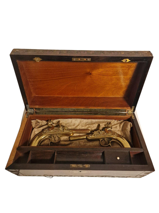 Decorative Wooden Duel Pistol Box with Replica Pistols