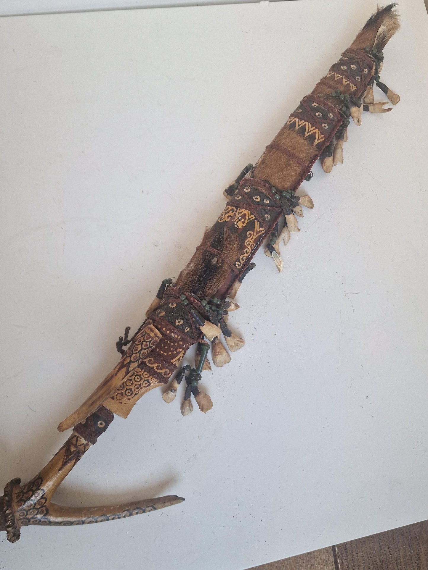Authentic Dayak Mandau Sword – Borneo Tribal Headhunter Weapon with Real Teeth