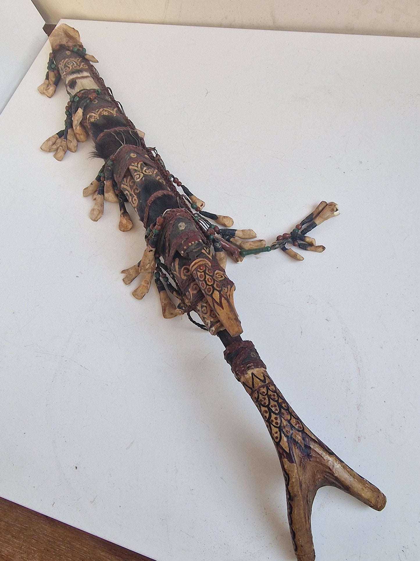 Authentic Dayak Mandau Sword – Borneo Tribal Headhunter Weapon with Real Teeth