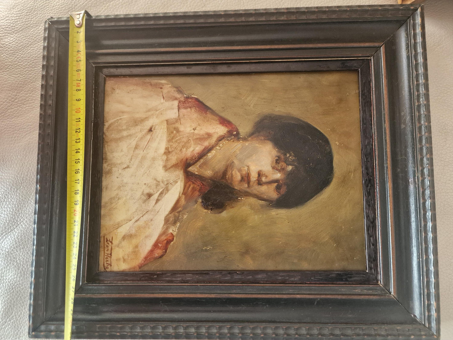 Léon Herbo Portrait – Young Woman, Signed Oil Painting, Framed