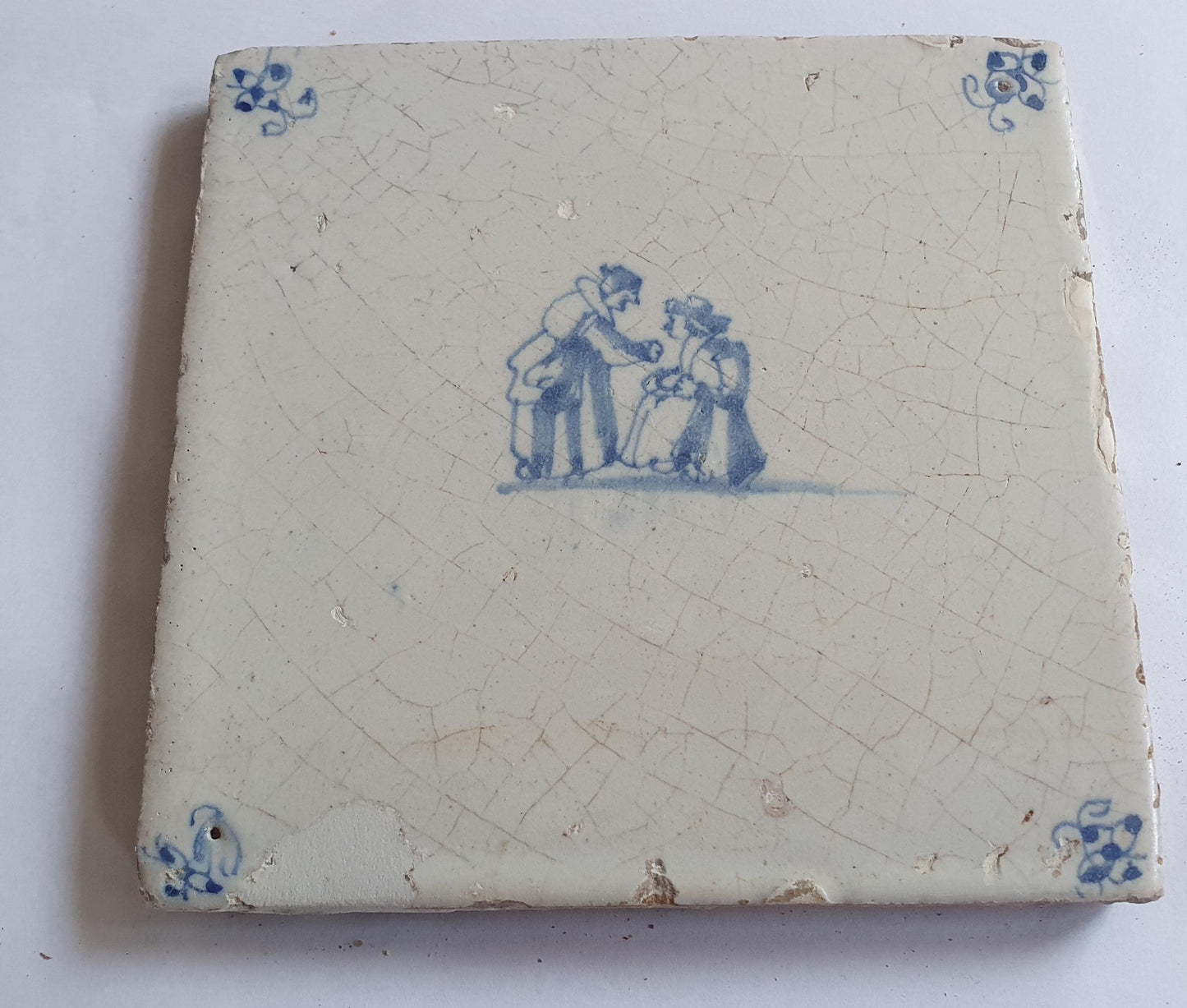Dutch antique tile, 17th century, child,s play  talking men 1660 rare !
