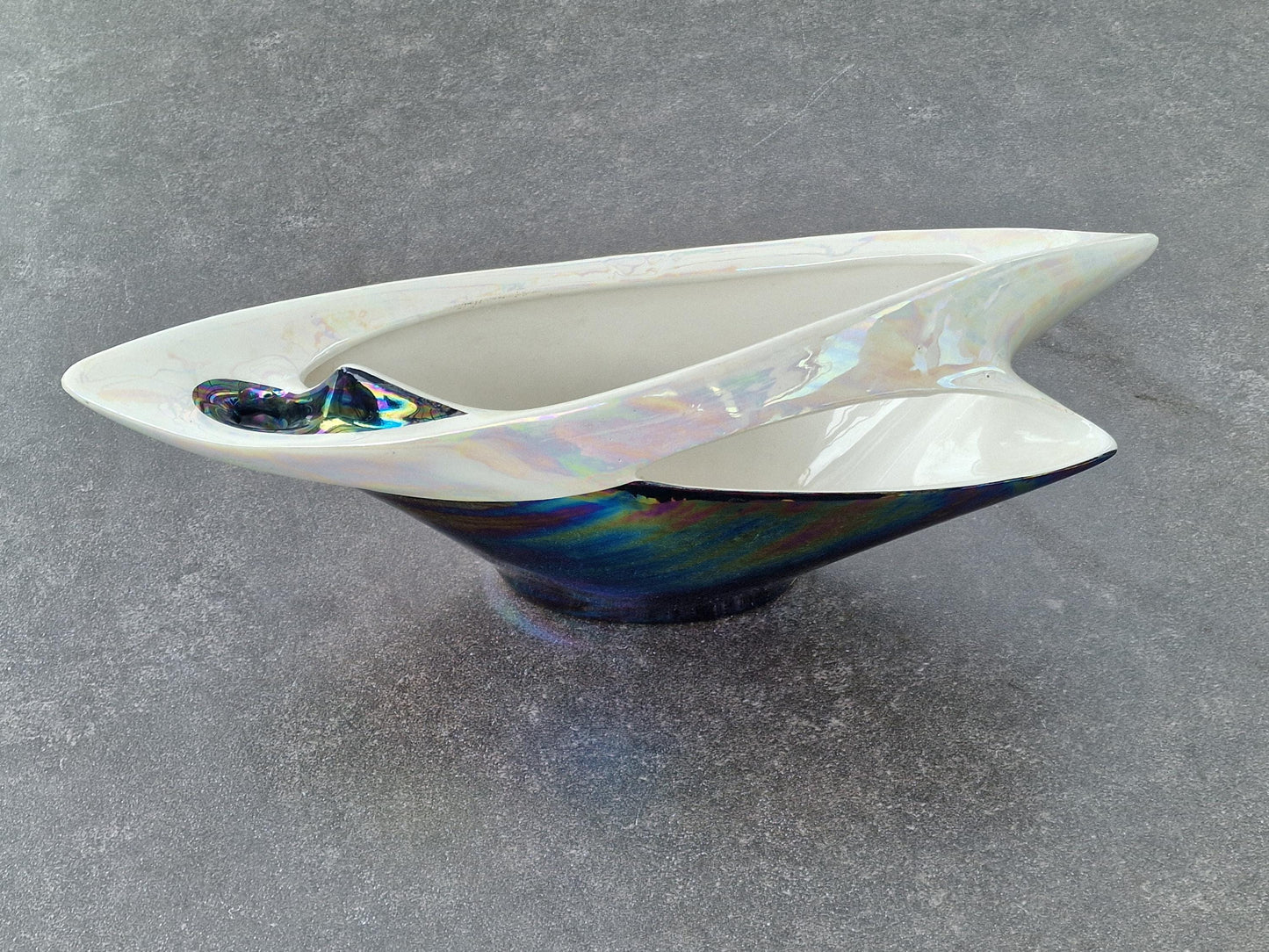 camillo lusso (1919-1990) Turin, Italy - ceramic centerpiece vase in white and lusterglaze, midcentury