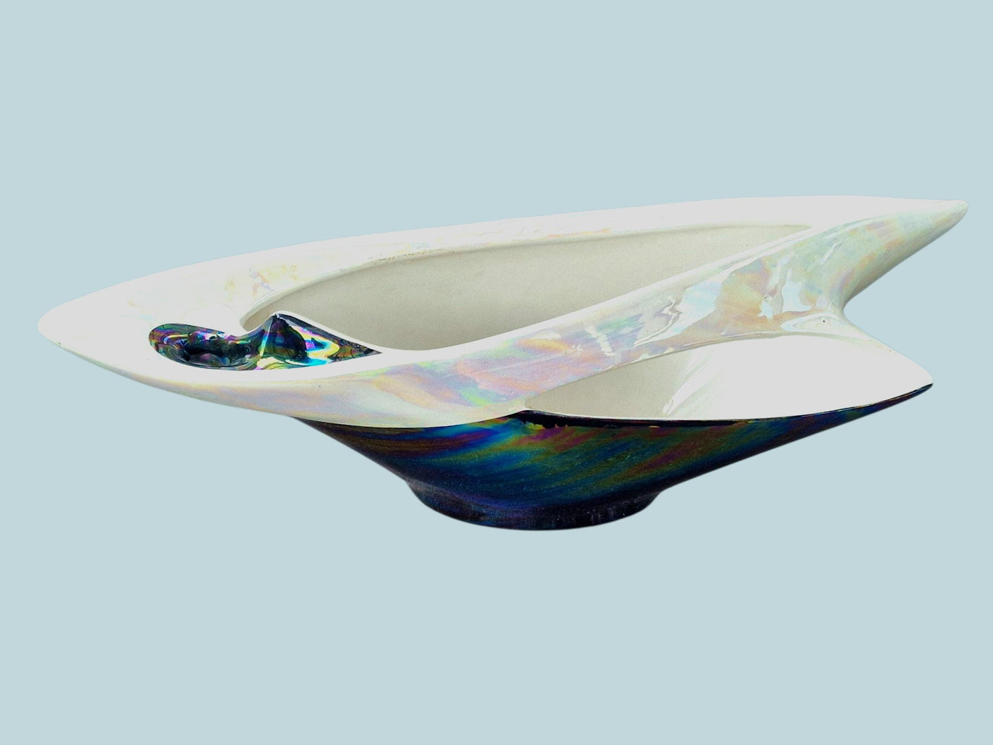 camillo lusso (1919-1990) Turin, Italy - ceramic centerpiece vase in white and lusterglaze, midcentury