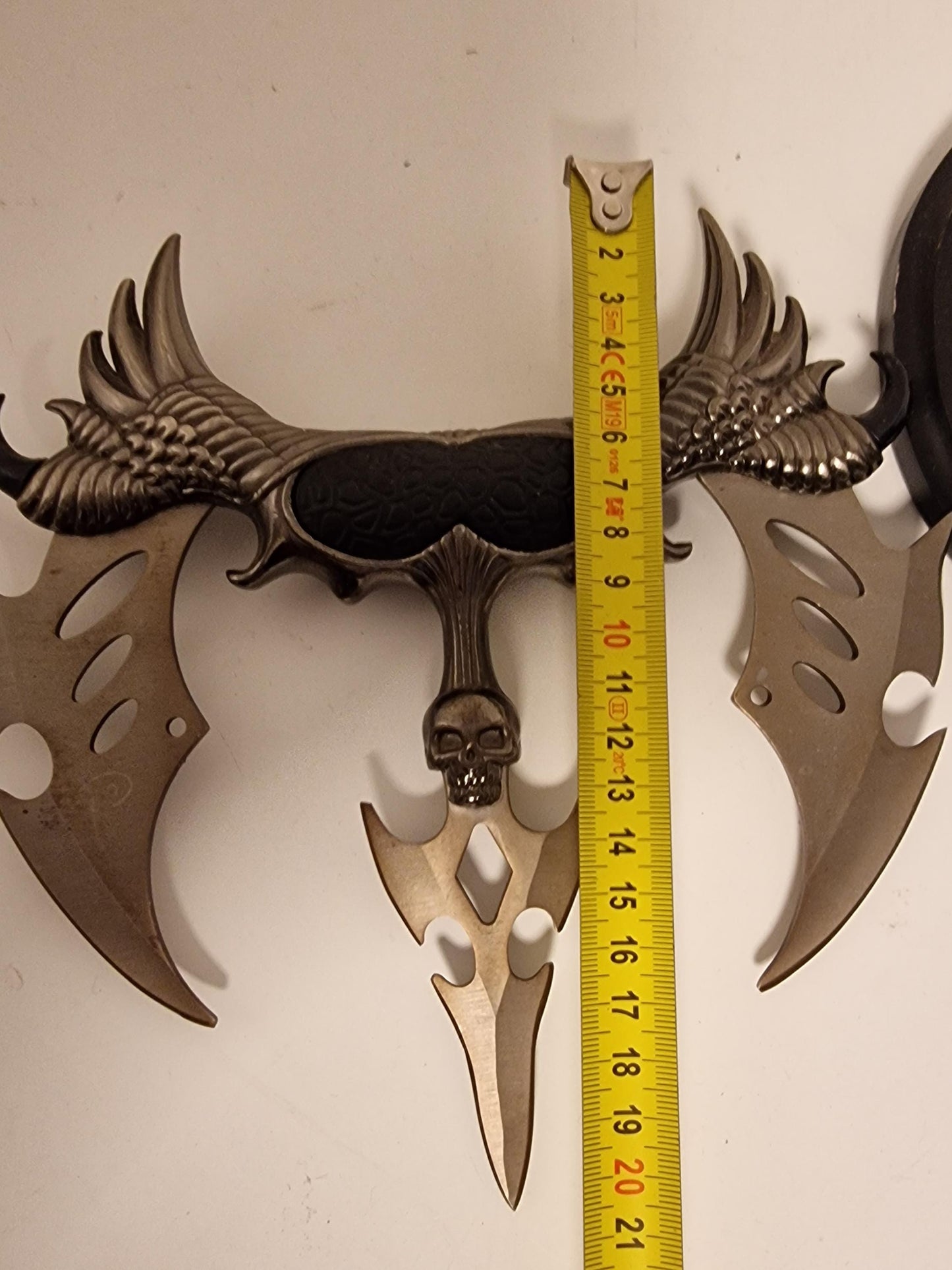 2 fantasy gothic game knifes collectable play dark, TWO ITEMS