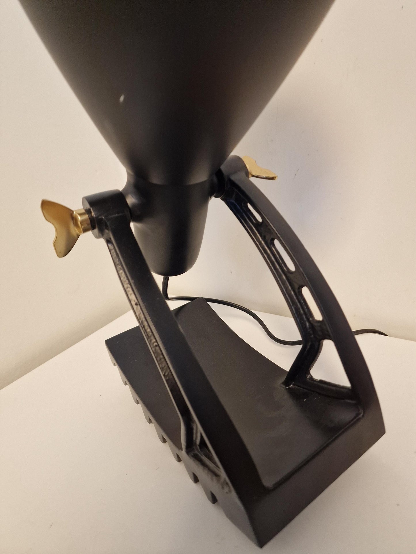 Pols Potten Rocking Table Lamp – Industrial Dutch Design, Brass Shade