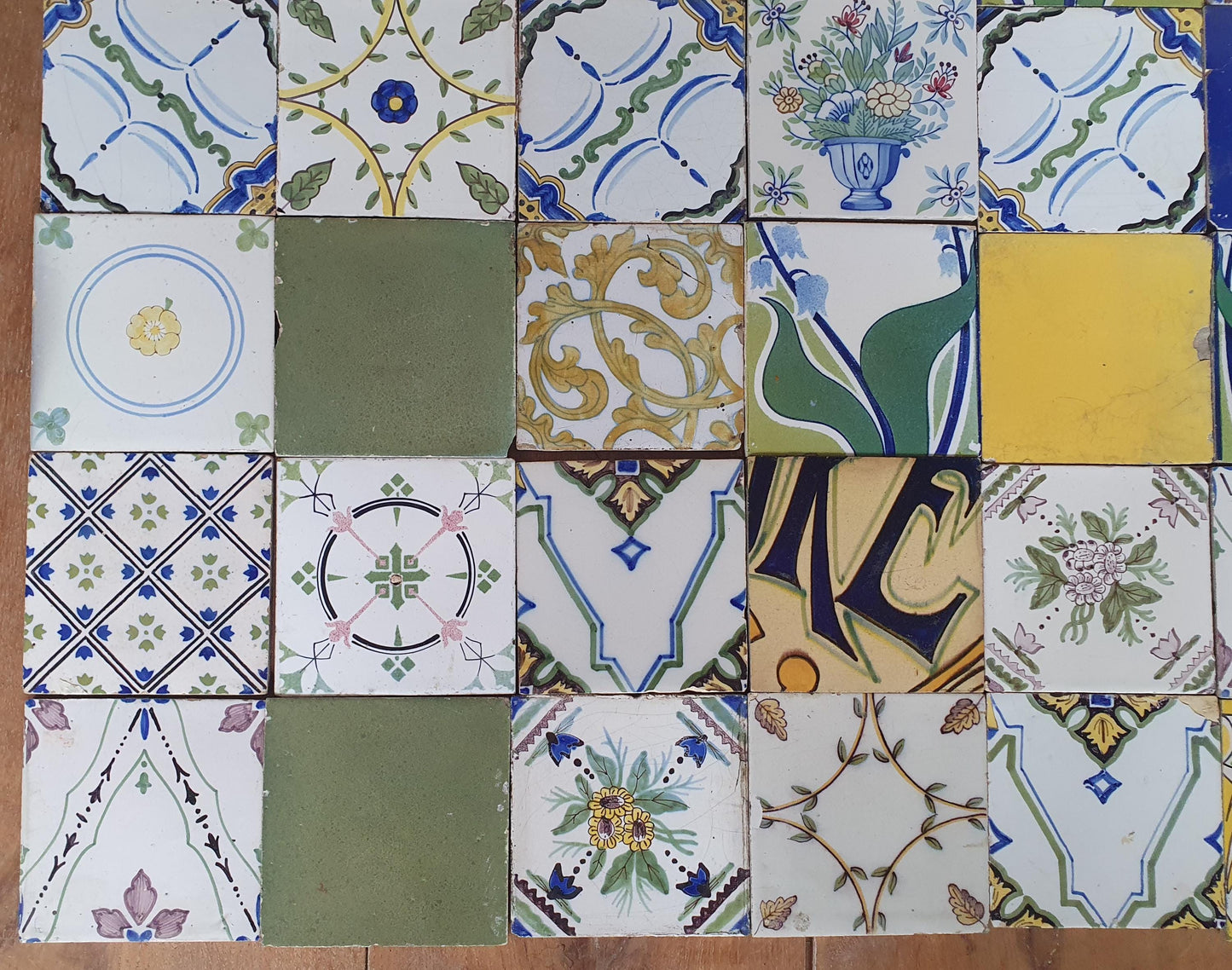Antique Blue Tile eclectic multi colour Set, Dutch Field Tiles delft