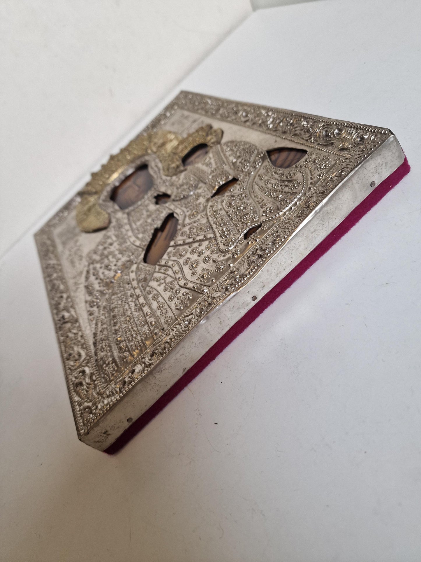 Vintage Our Lady of Czestochowa Icon – Embossed Metal Oklad, Polish Catholic Art
