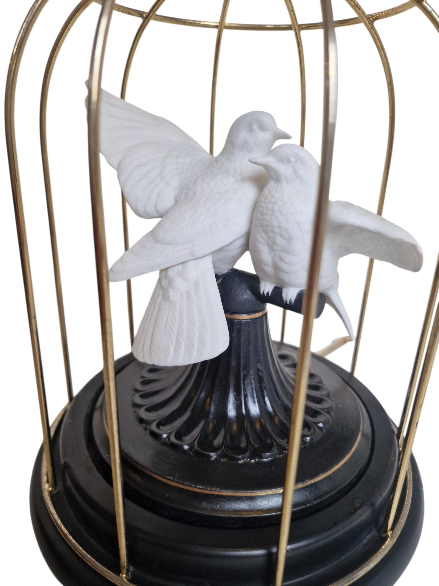 Franklin Mint Birds of Love Music Box – Porcelain Doves, Brass Cage, 1987