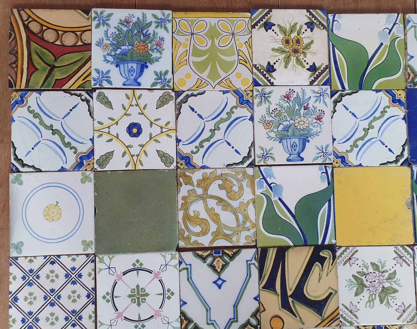 Antique Blue Tile eclectic multi colour Set, Dutch Field Tiles delft