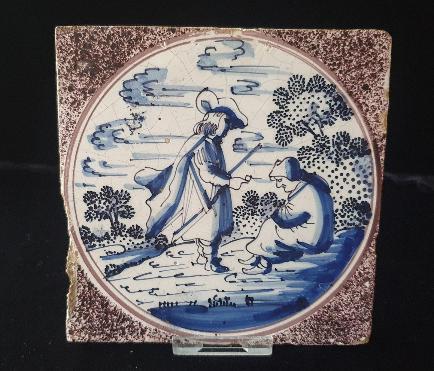 Antieke Delftse tegel op gesprenkeld fond, Juda en Tamar; Dutch 17e eeuw, verzameltegel, backsplash, fireplace, mangaan sprenkeltechniek.