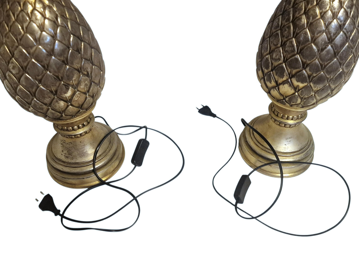 A pair of XL pineapple lamps, authentic designer table lamps. Deknudt x Loevsky & Loevsky, 1980s. Hollywood Regency Timeless Sophistication