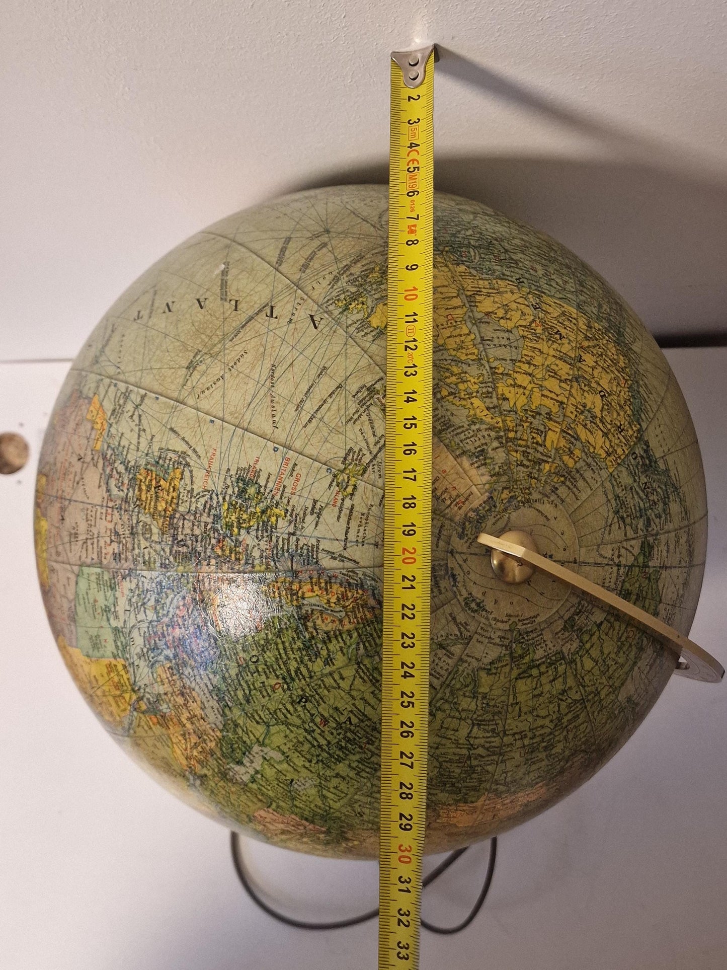 Vintage XL Light Up Glass Globe – JRO verlag Munchen, Germany