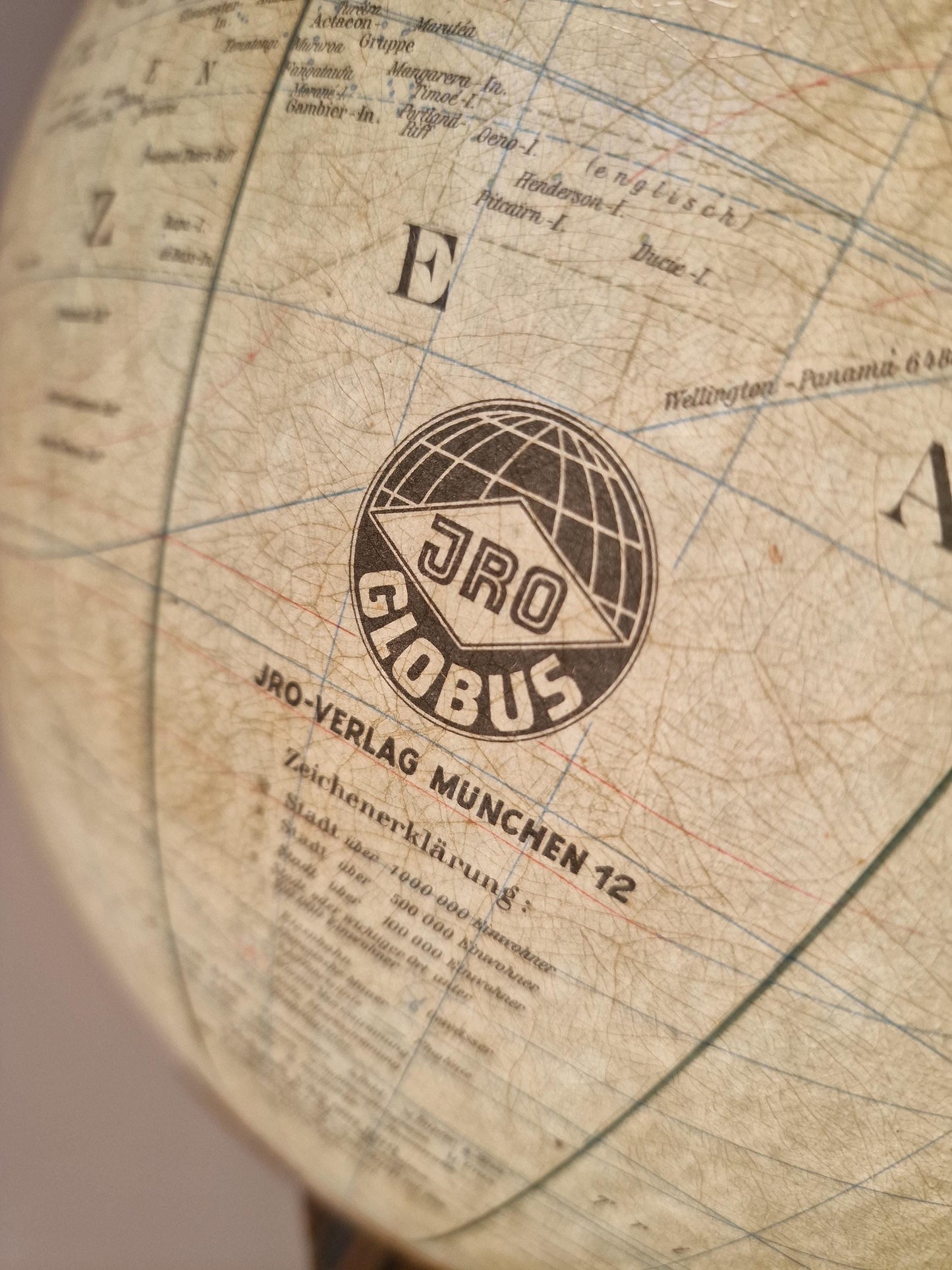Vintage XL Light Up Glass Globe – JRO verlag Munchen, Germany