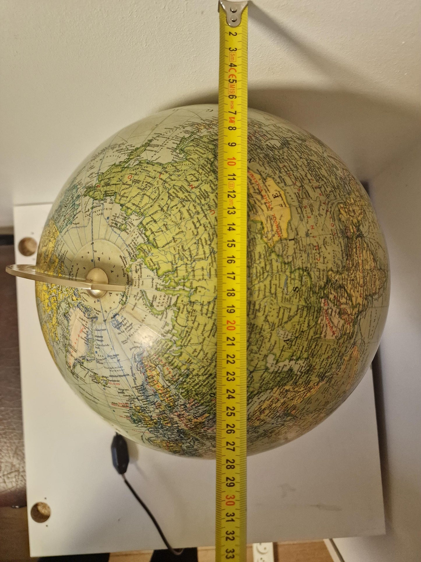 Vintage XL Light Up Glass Globe – JRO verlag Munchen, Germany, luxury brass foot, mcm wereldbol