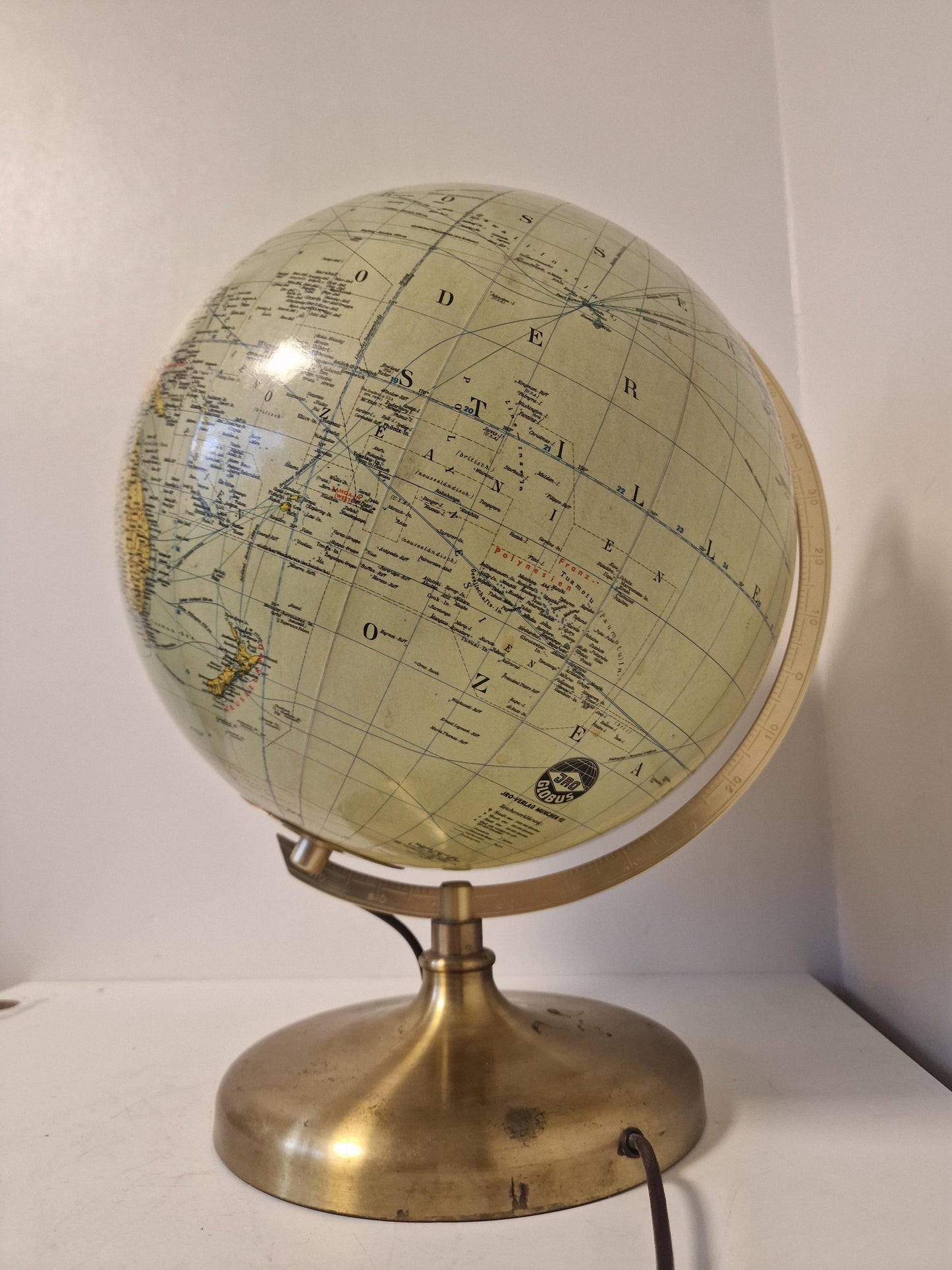 Vintage XL Light Up Glass Globe – JRO verlag Munchen, Germany, luxury brass foot, mcm wereldbol