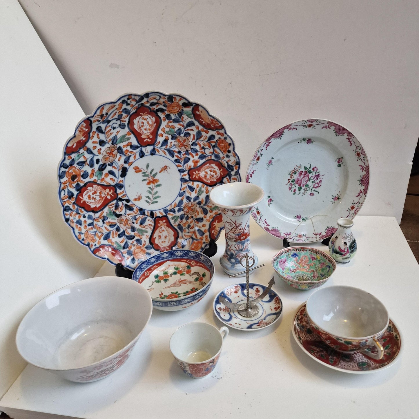 Antique Chinese Porcelain Plate Set, Floral Imari, 19th Century